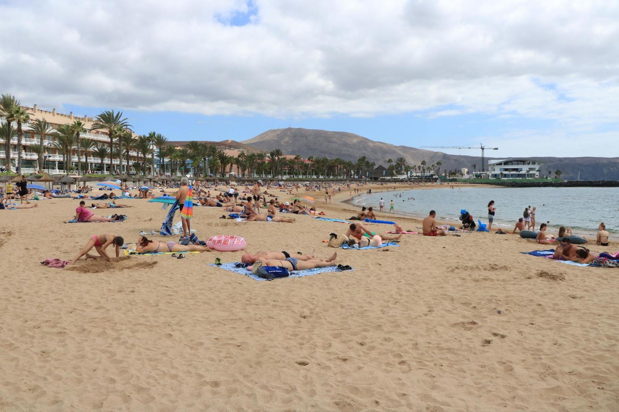 Playa Arena Apartment Araya  Екстериор снимка